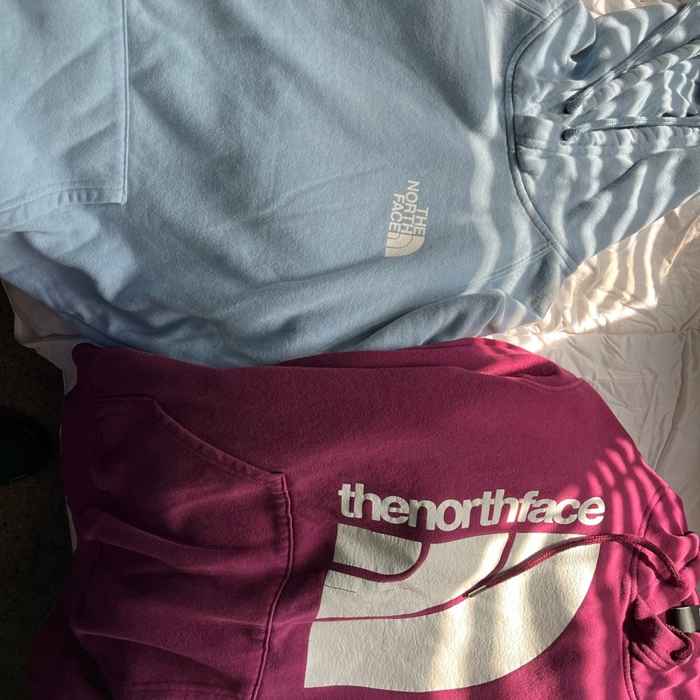 Women’s North Face hooded sweatshirts